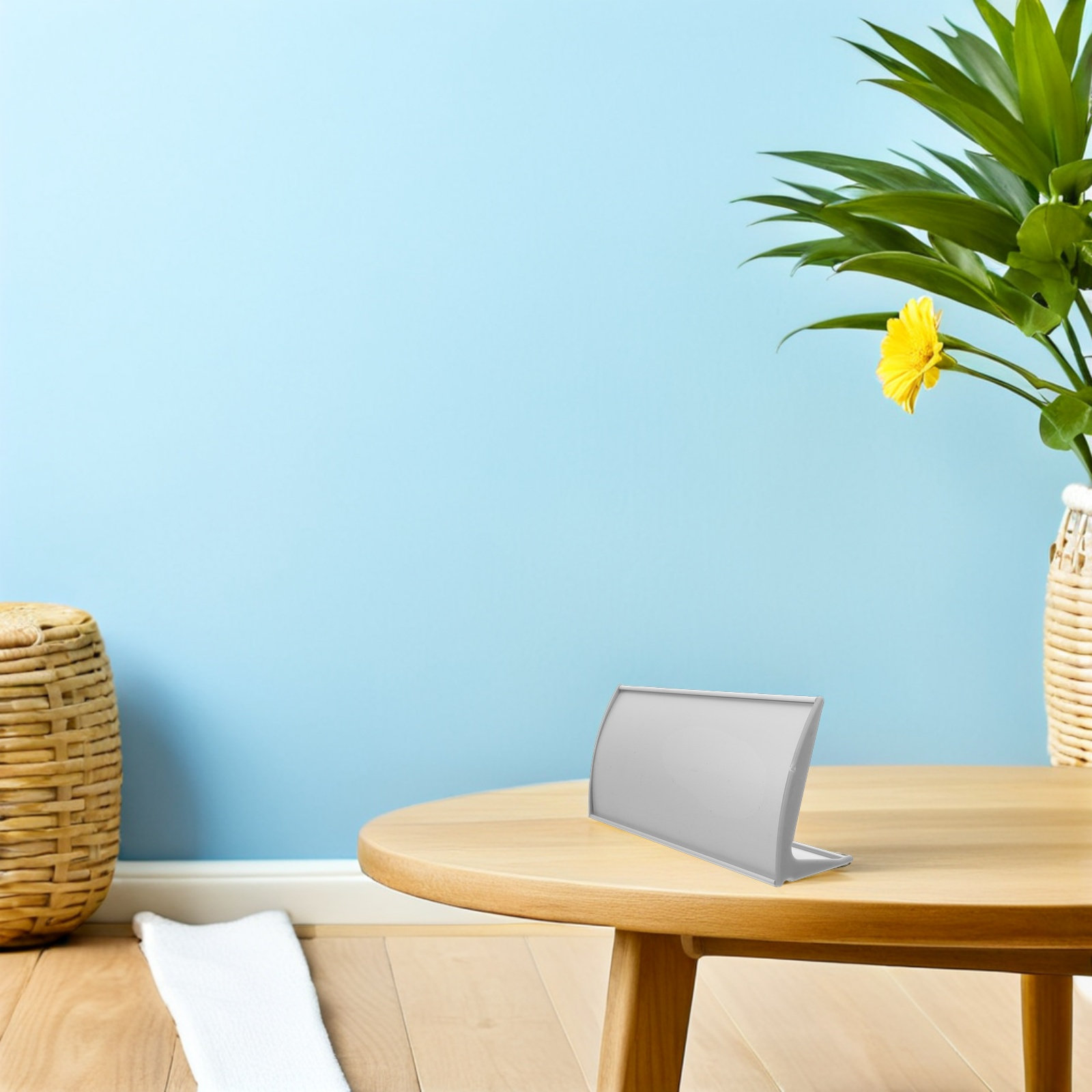 Blanker, gewölbter Namensschil – Desk Name Plate Bewertung und Preis